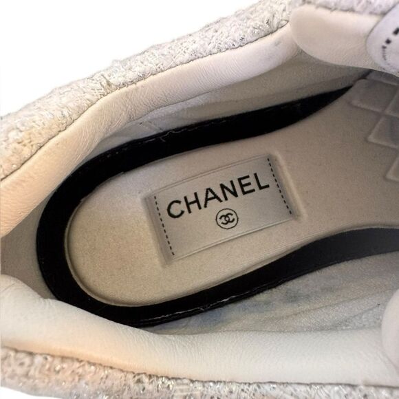 CHANEL Interlocking CC Logo Tweed Athletic Sneakers 38.5 - Picture 12 of 12